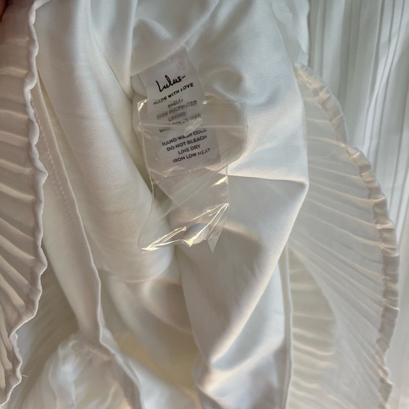 Embrace Your Beauty Ivory Pleated Long Sleeve Skort Romper - Picture 5 of 9